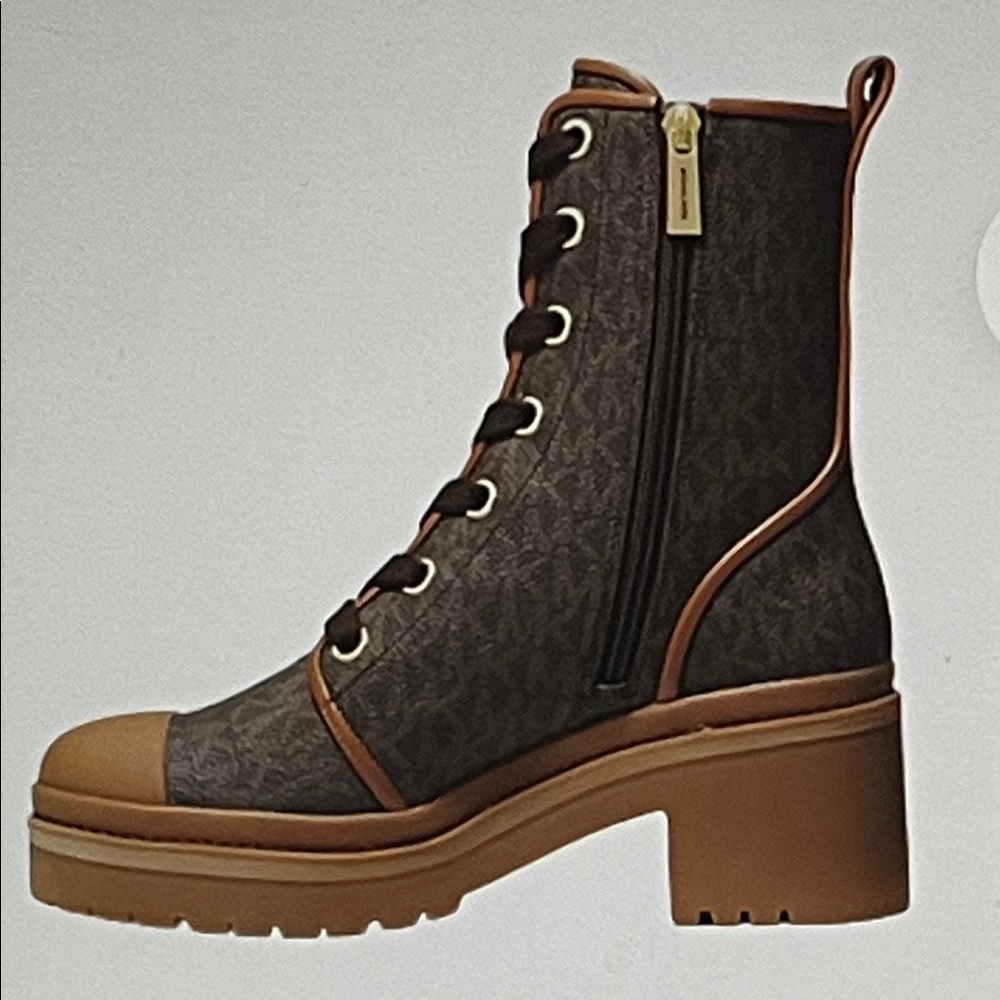 Michael Kors Corey mini MK logo boots, Luxe, brown - Picture 4 of 11